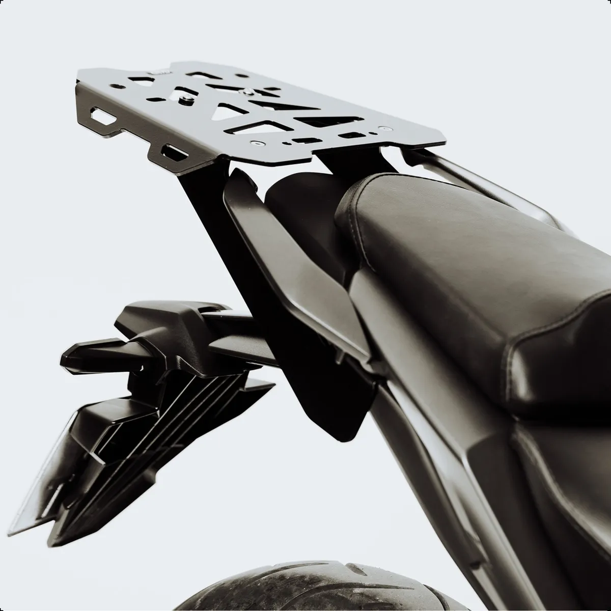 CONJUNTO PORTA EQUIPAJE HONDA CB 300 F - Image 9