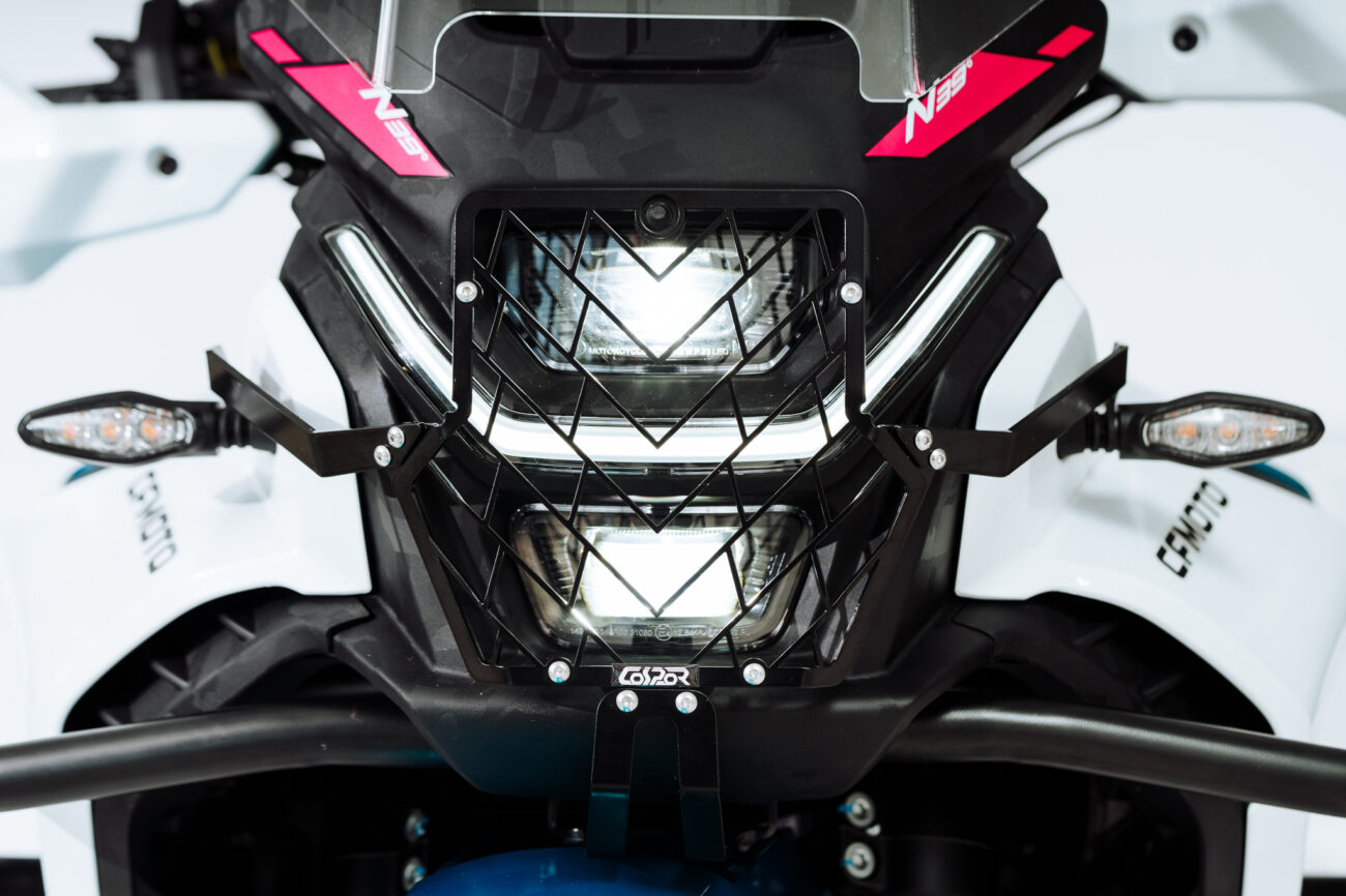 CUBRE OPTICA CF MOTO 450 MT - Image 5