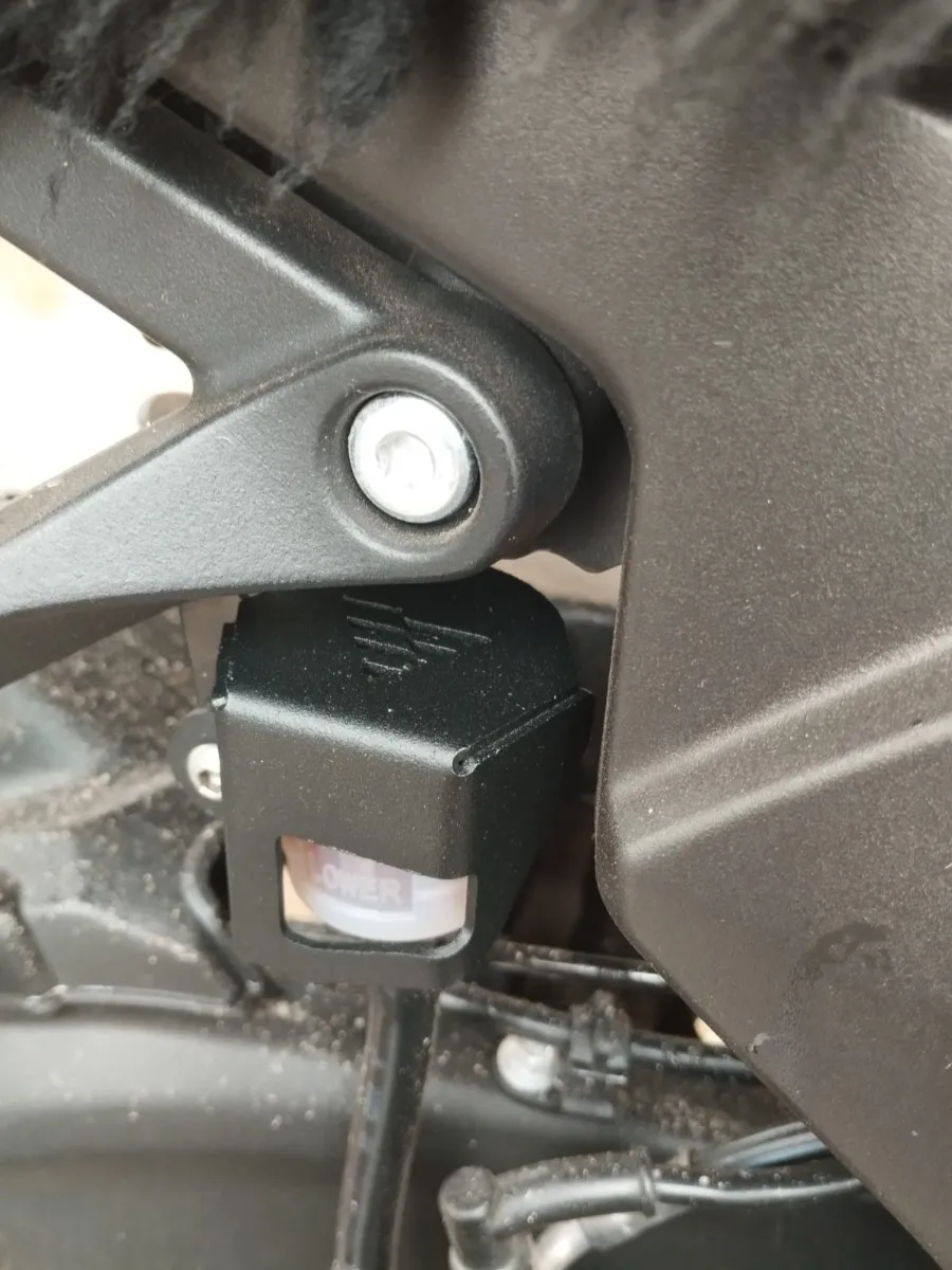 PROTECTOR CUBETA FRENO VOGE 300 DS - Image 5